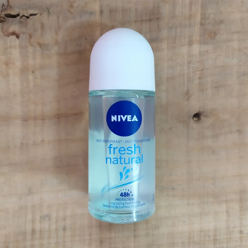 رول ضد تعریق زنانه Fresh Natural ن.ی.و..ا 50ml