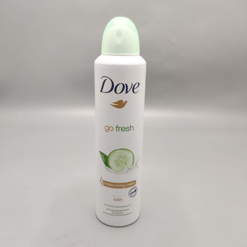 اسپری داو dove رایحه خیار و چای سبز ۲۵۰ میلی لیتر